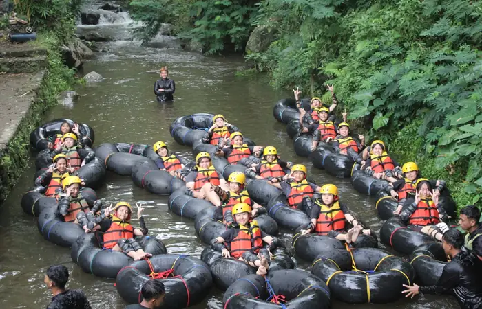 River Tubing Kemuning